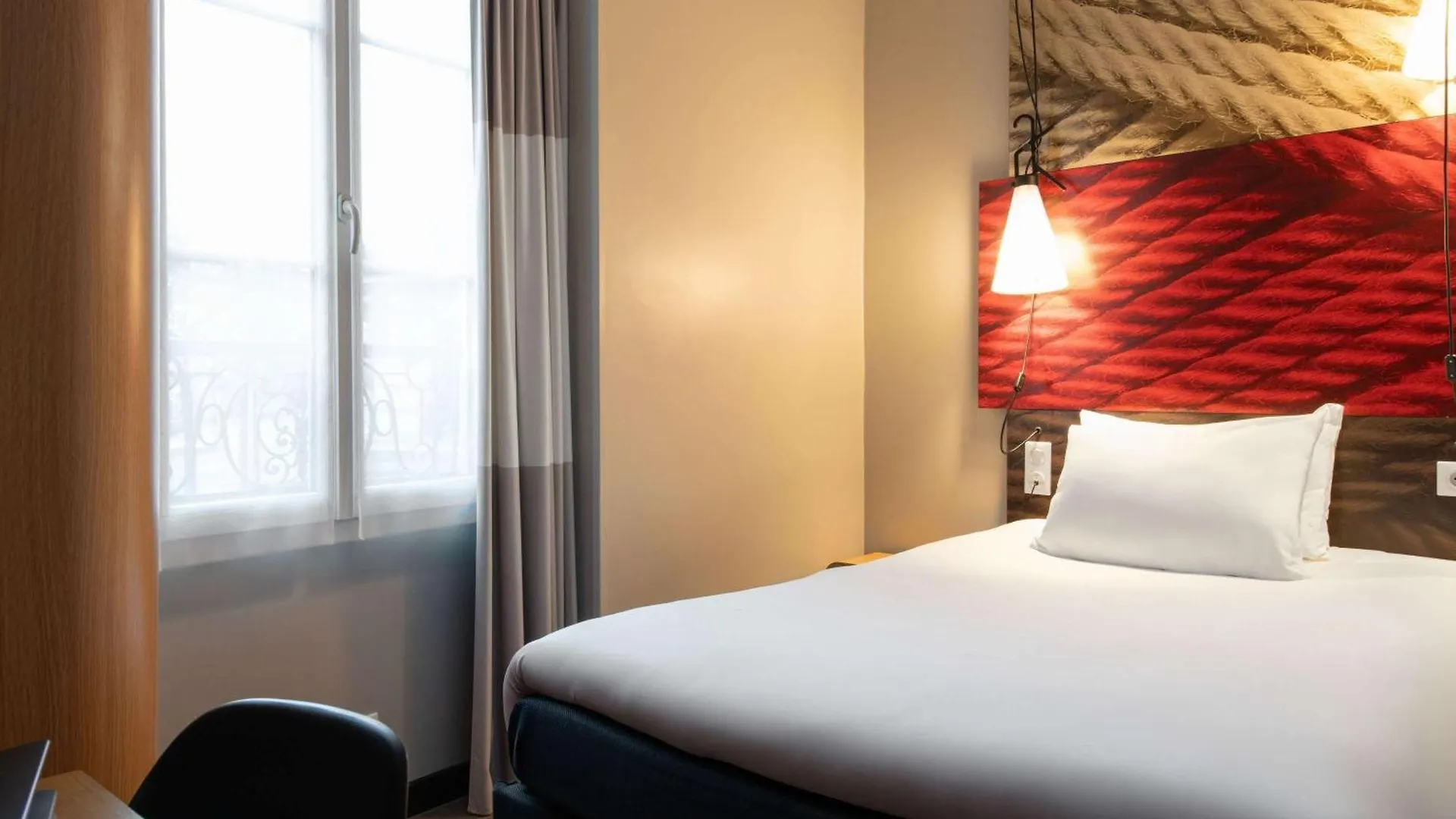 Hotel Ibis Avenue De La Republique Paris