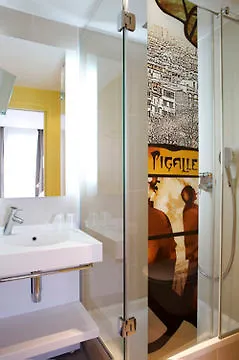 Ibis Avenue De La Republique 3* Paris